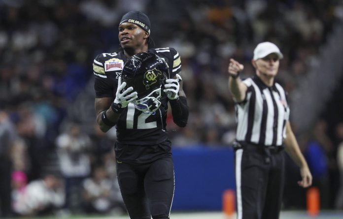 Football World Lets Out Collective Gasp As Colorado Superstar Travis Hunter Slips In Celebration Mishap