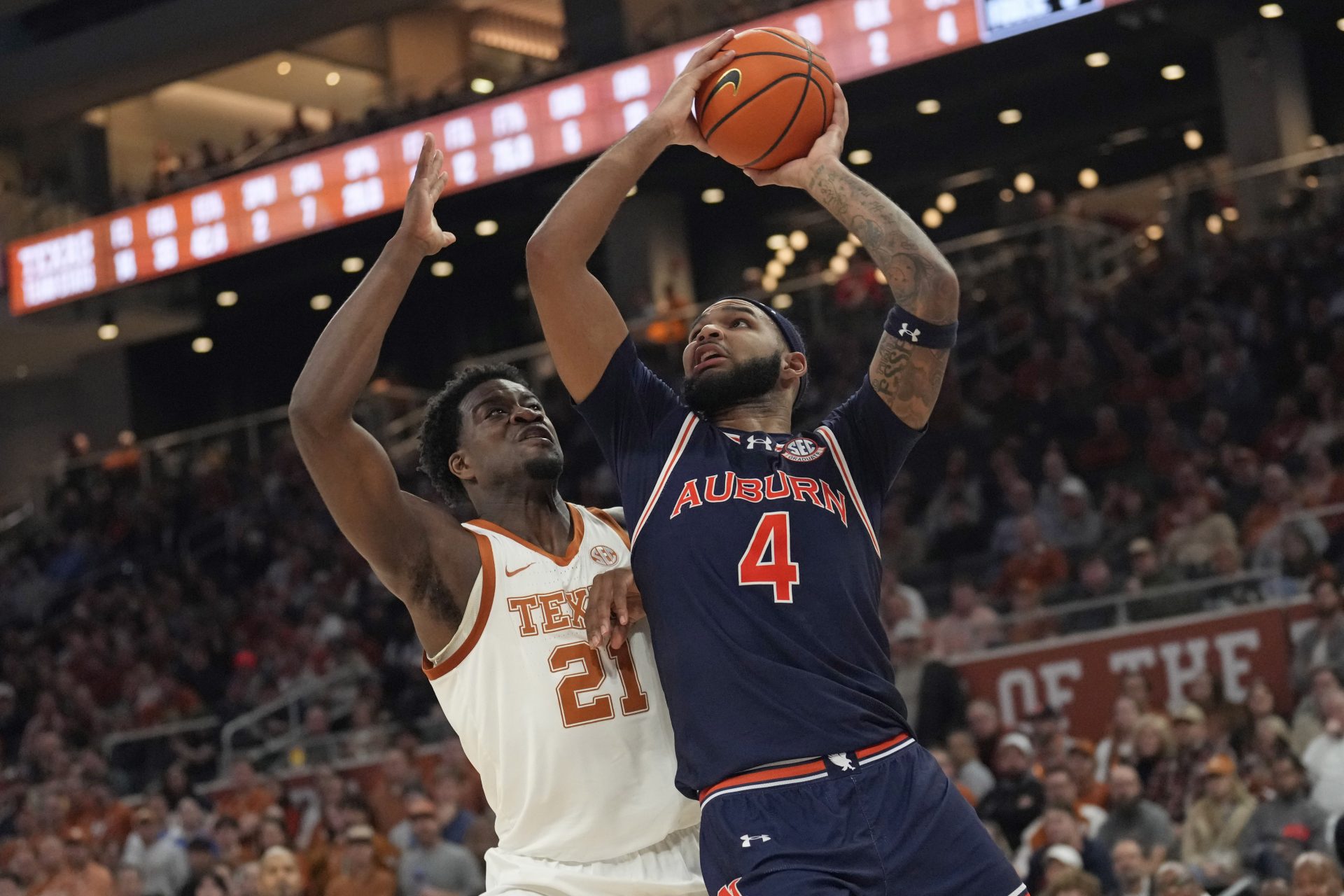 No Johni Broome, no problem for the Auburn Tigers. Find out who joins them atop the college basketball rankings in this March Madness 2025 1-seed update.