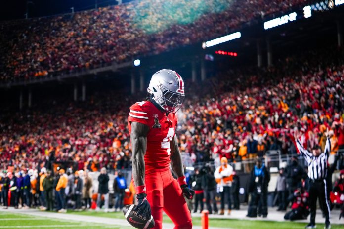 Ohio State Sets Attendance Record at 'The Shoe' Ahead of Rose Bowl Rematch With Oregon