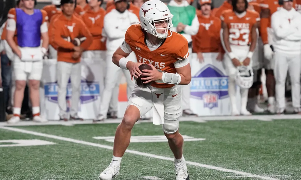 Arch Manning has had his fair share of influential people from his family alone, yet he idolized two people without the Manning name as he's come into his own.