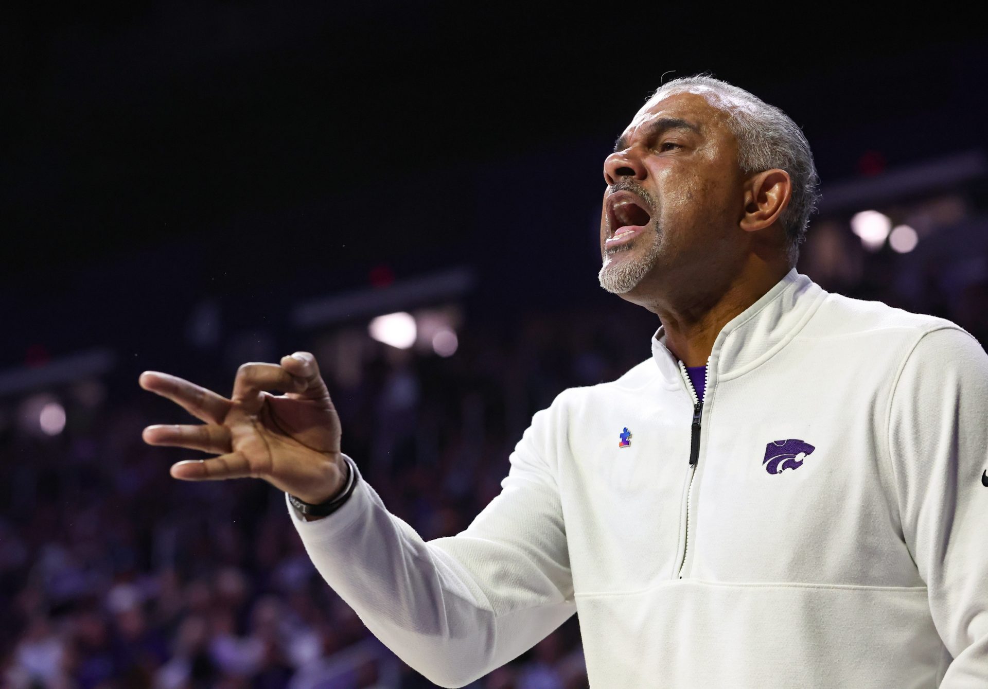 Kansas State Wildcats head coach Jerome Tang yells at his team during the second half against the Arizona State Sun Devils at Bramlage Coliseum.