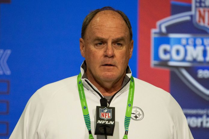 Pittsburg Steelers general manager Kevin Colbert talks to the media during the 2022 NFL Combine.