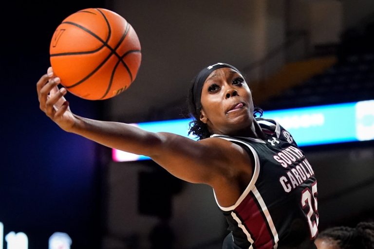 South Carolina guard Raven Johnson (25) leaps for the ball against the Vanderbilt during the first quarter at Memorial Gym in Nashville, Tenn., Sunday, Feb. 23, 2025.