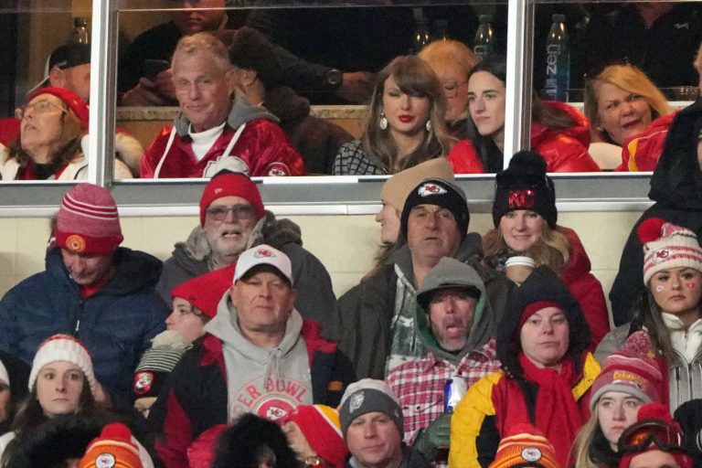 Caitlin Clark Taylor Swift Super Bowl