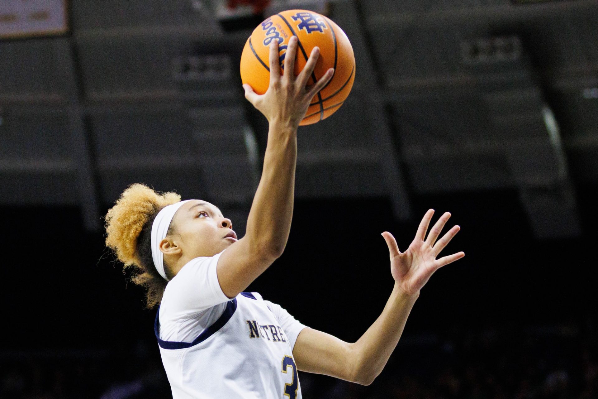 Notre Dame guard Hannah Hidalgo's record-breaking performance has fans debating whether she is the best sophomore in college basketball.