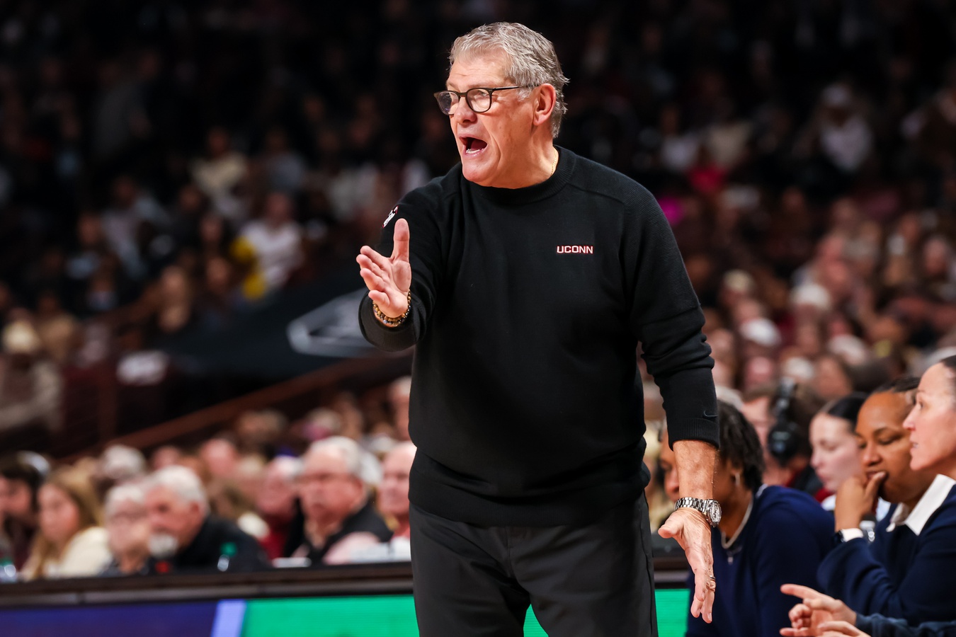 Breaking down head coach Geno Auriemma's comments after the UConn Huskies' blowout victory over the South Carolina Gamecocks.