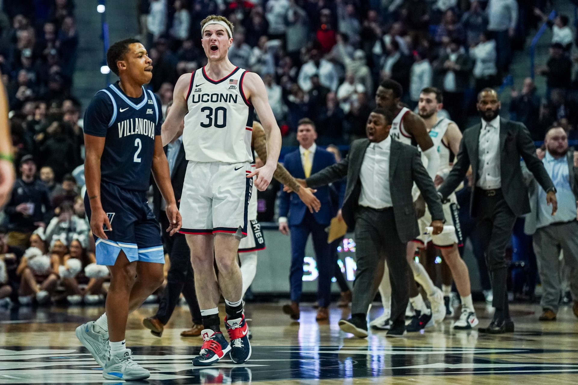 Dan Hurley shared his thoughts on how Liam McNeeley handled pressure in UConn’s win over Villanova. What did the Huskies coach say?