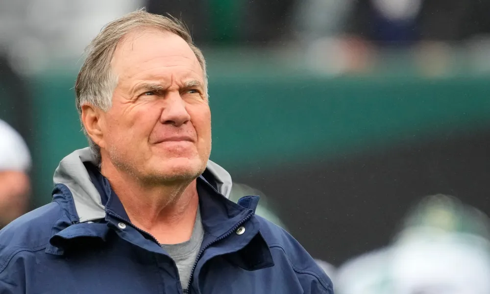 College football analysts Andy Staples and Ari Wasserman discuss the recent lack of interest surrounding Bill Belichick and the UNC Tar Heels.