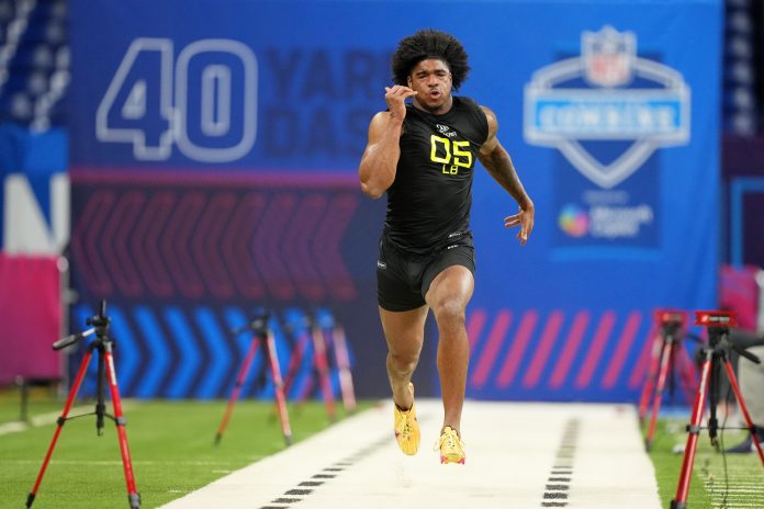 Alabama linebacker Jihaad Campbell (LB05) participates in drills during the 2025 NFL Combine at Lucas Oil Stadium.