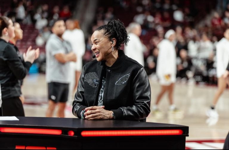 "You’re showing out ma’am and we’re loving it": College hoops fans react to Dawn Staley's latest goofy video on IG