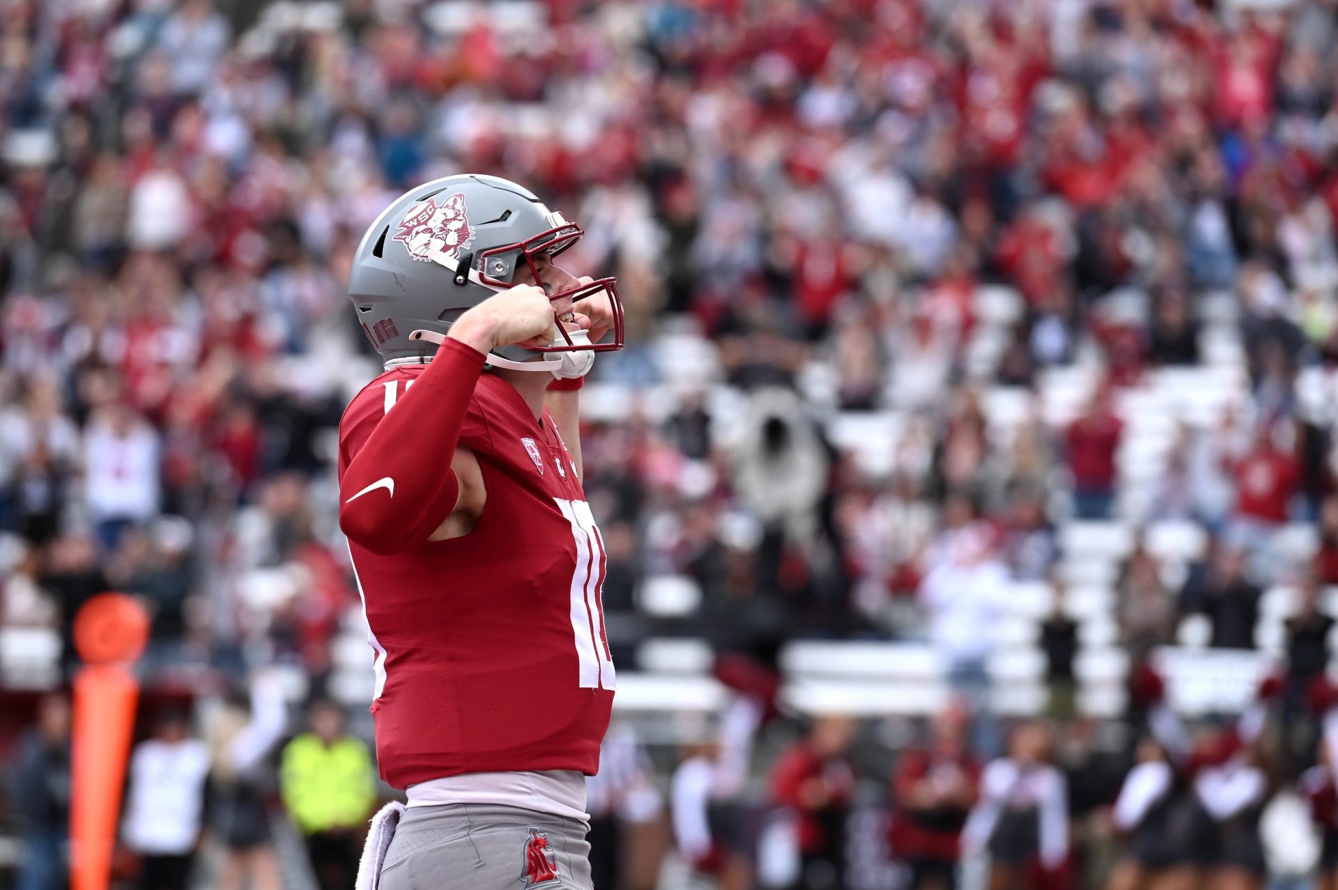 Washington State Cougars quarterback John Mateer (10) celebrates after a touchdown against the Hawaii Warriors in the second half at Gesa Field at Martin Stadium. Washington State won 42-10.