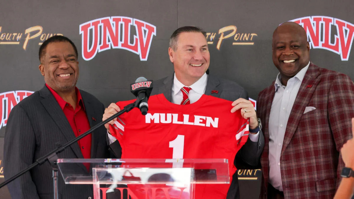 UNLV AD Admits School Can’t Afford Final 3 Years of Dan Mullen’s Contract