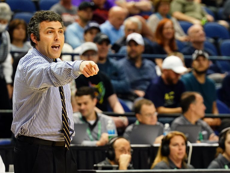 UNLV’s Josh Pastner Taps Santa Clara’s Scott Garson as New Assistant Coach