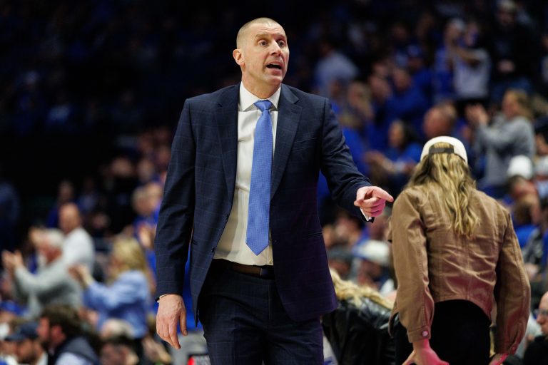 Everything Mark Pope Said About Johni Broome, Bruce Pearl Ahead of Kentucky vs Auburn