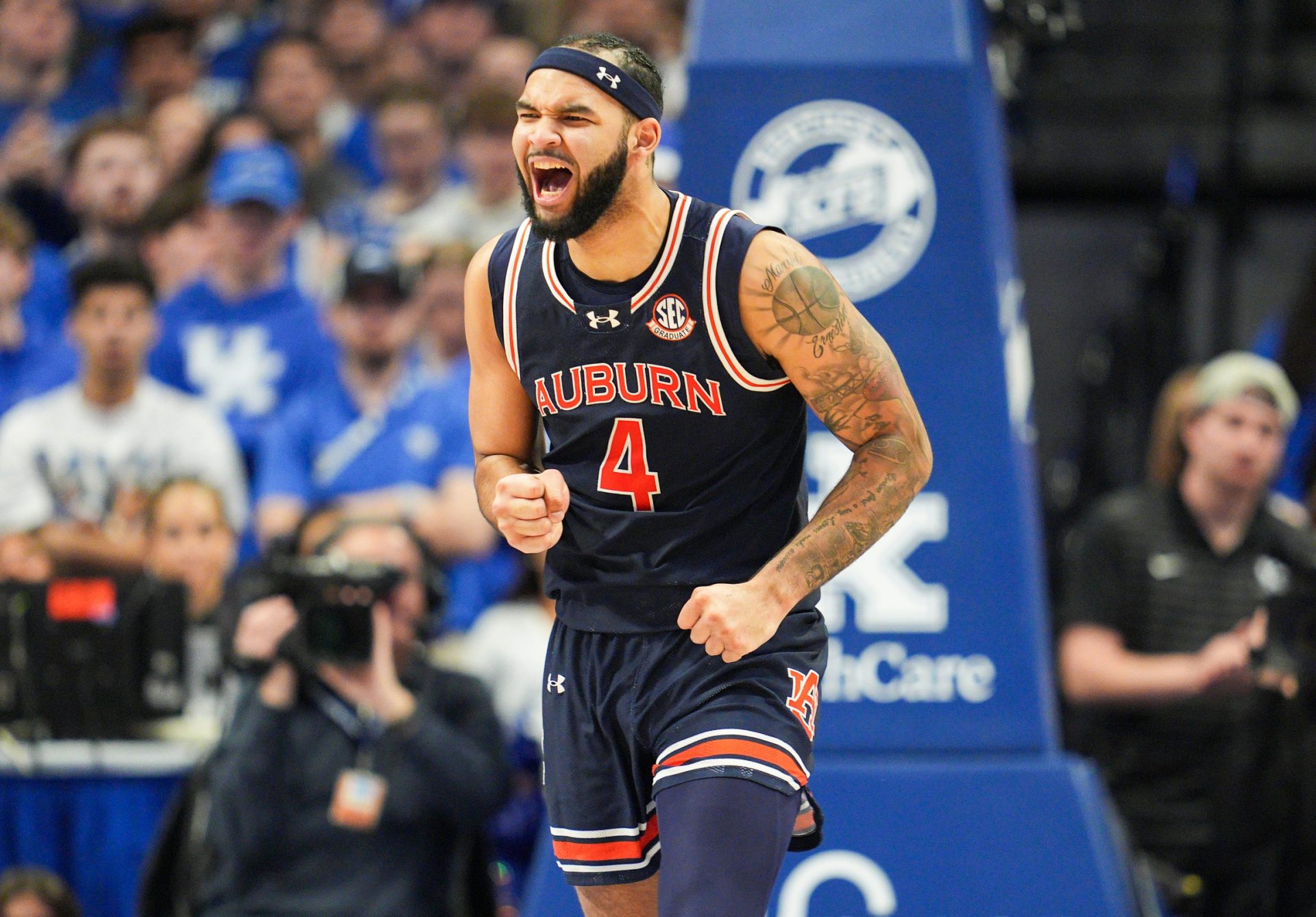 Auburn Tigers forward Johni Broome (4) reacts as the Tigers dominate against Kentucky in SEC basketball at Rupp Arena Saturday afternoon in Lexington, Kentucky March 1, 2025