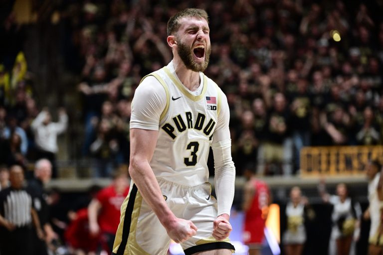 The No. 18 Purdue Boilermakers are on the road Friday against the Illinois Fighting Illini. Let's take a look at the best bets ahead of this Big Ten showdown.