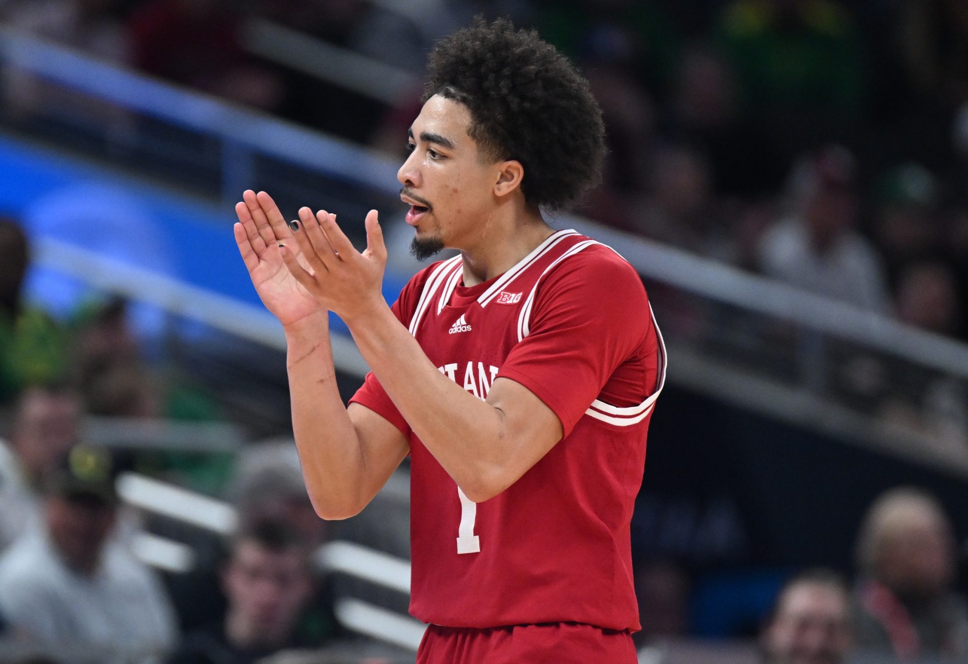 Indiana Hoosiers guard Myles Rice (1) celebrates after a play during the second half against the Oregon Ducks at Gainbridge Fieldhouse.