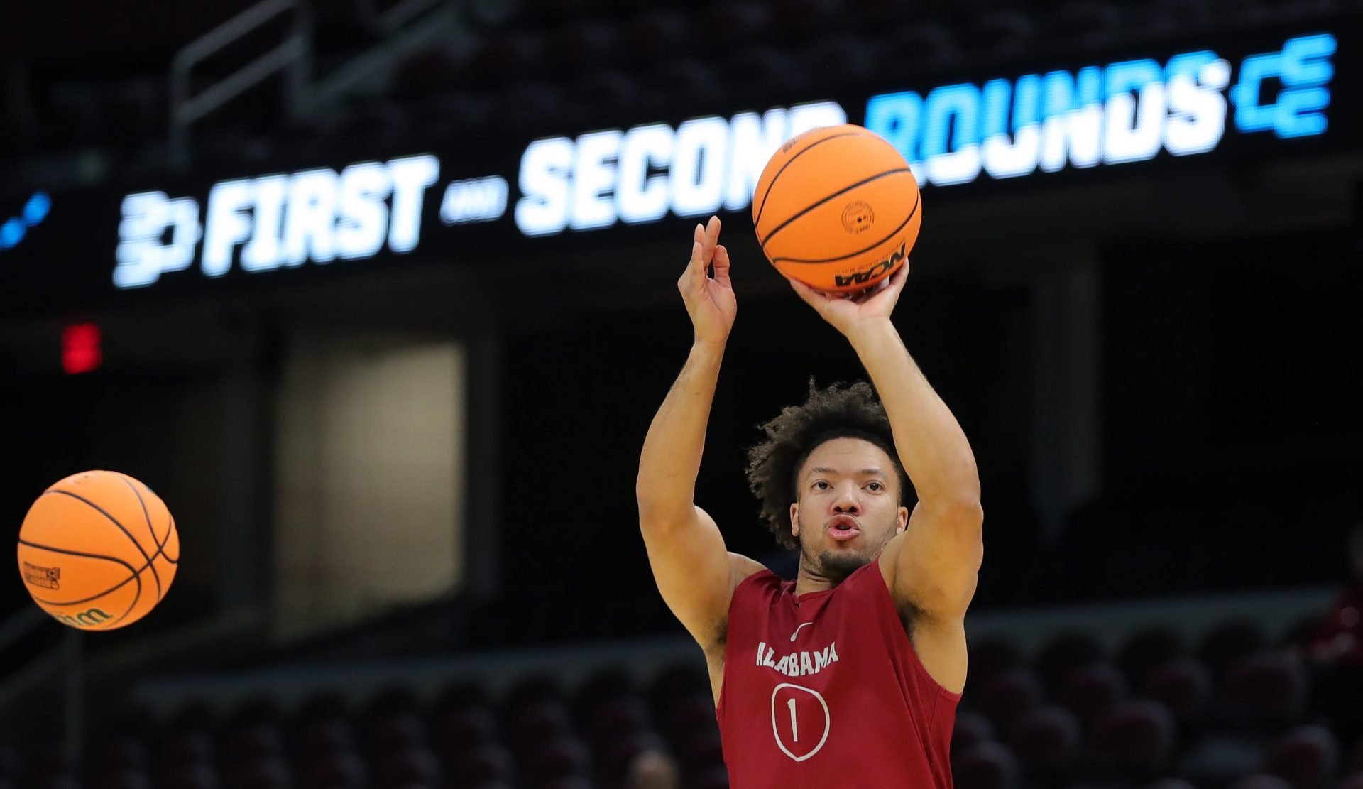 Alabama Crimson Tide guard Mark Sears (1) shoots during practice ahead of their NCAA Tournament First Round game