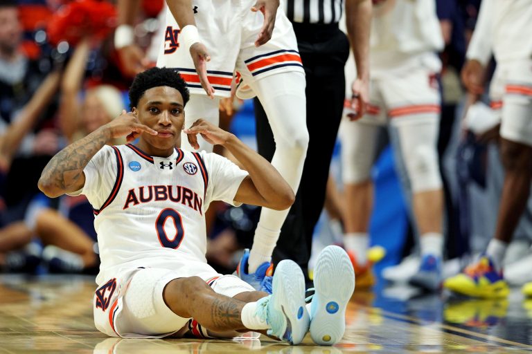 Auburn Tigers guard Tahaad Pettiford (0) reacts after a play during the second half