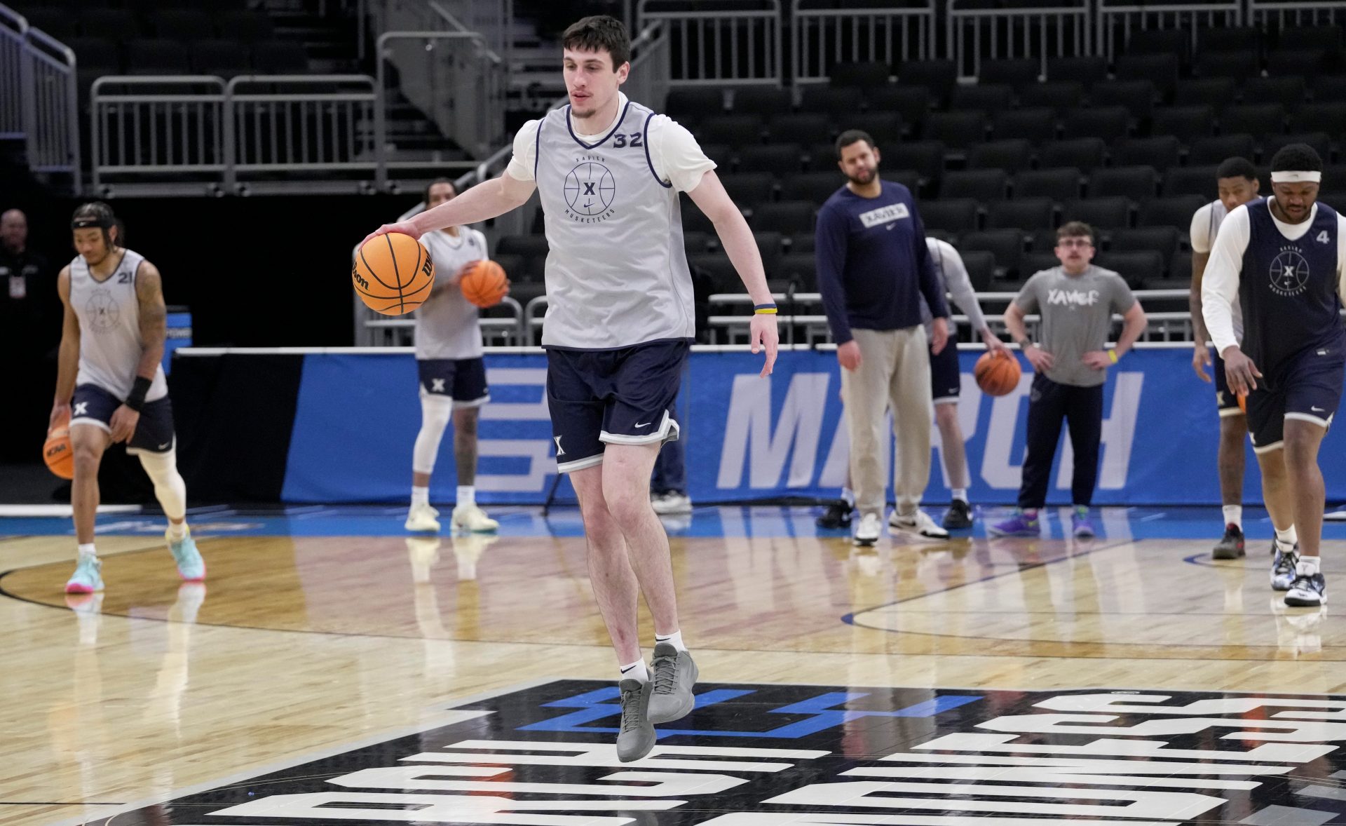 Xavier forward Zach Freemantle (32) is shown during practice before their first round NCAA men’ s basketball tournament game