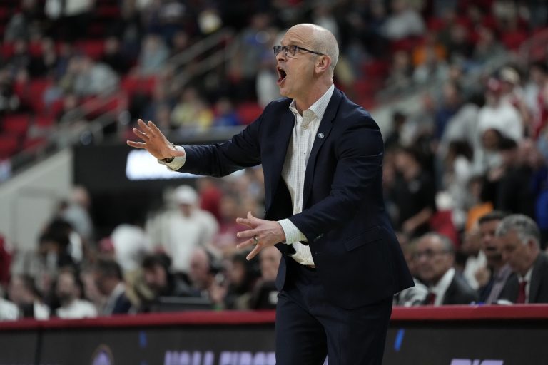 Connecticut Huskies head coach Dan Hurley reacts during the second half against the Oklahoma Sooners at Lenovo Center.