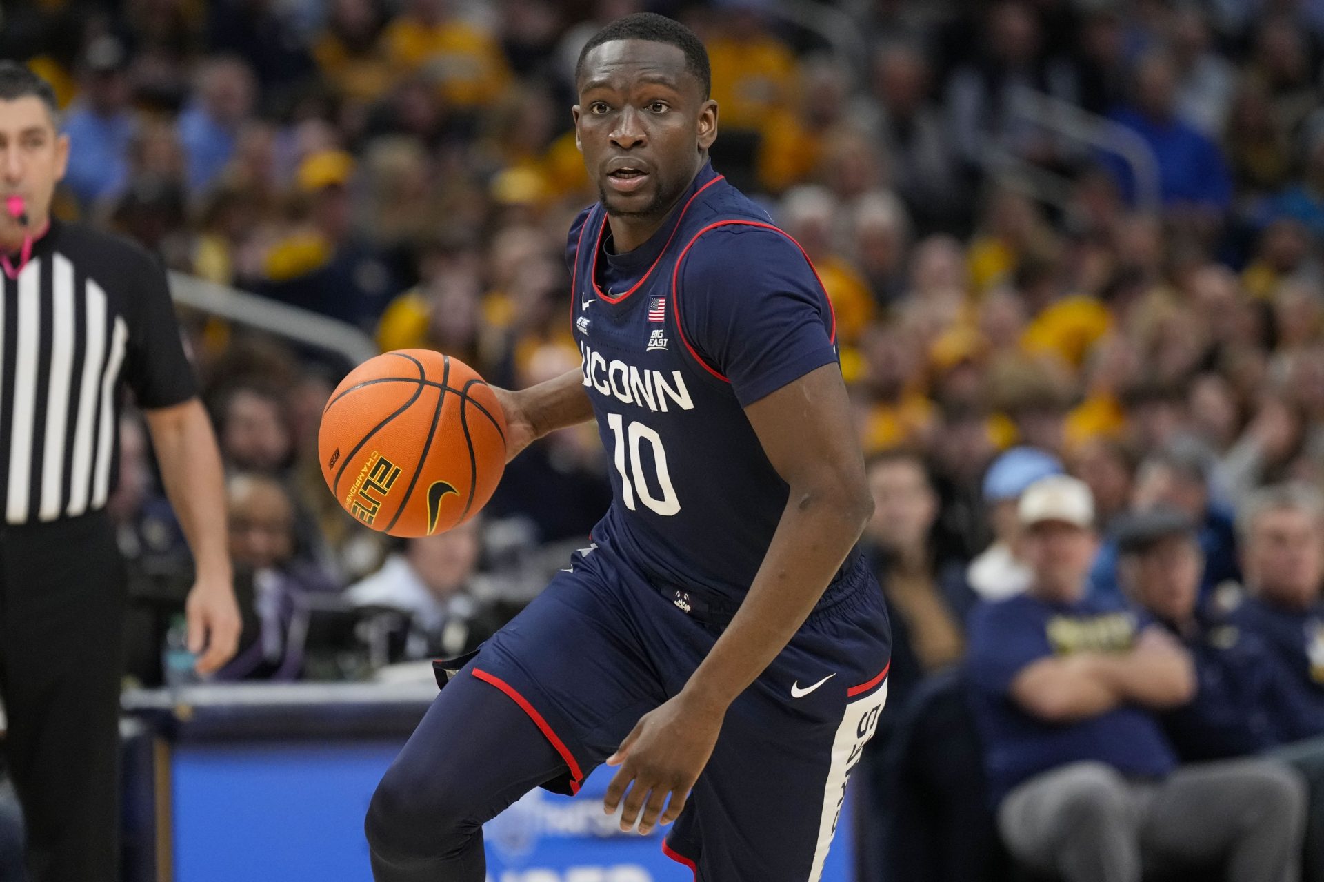 Connecticut Huskies guard Hassan Diarra (10) dribbles the ball during the first half against the Connecticut Huskies at Fiserv Forum.