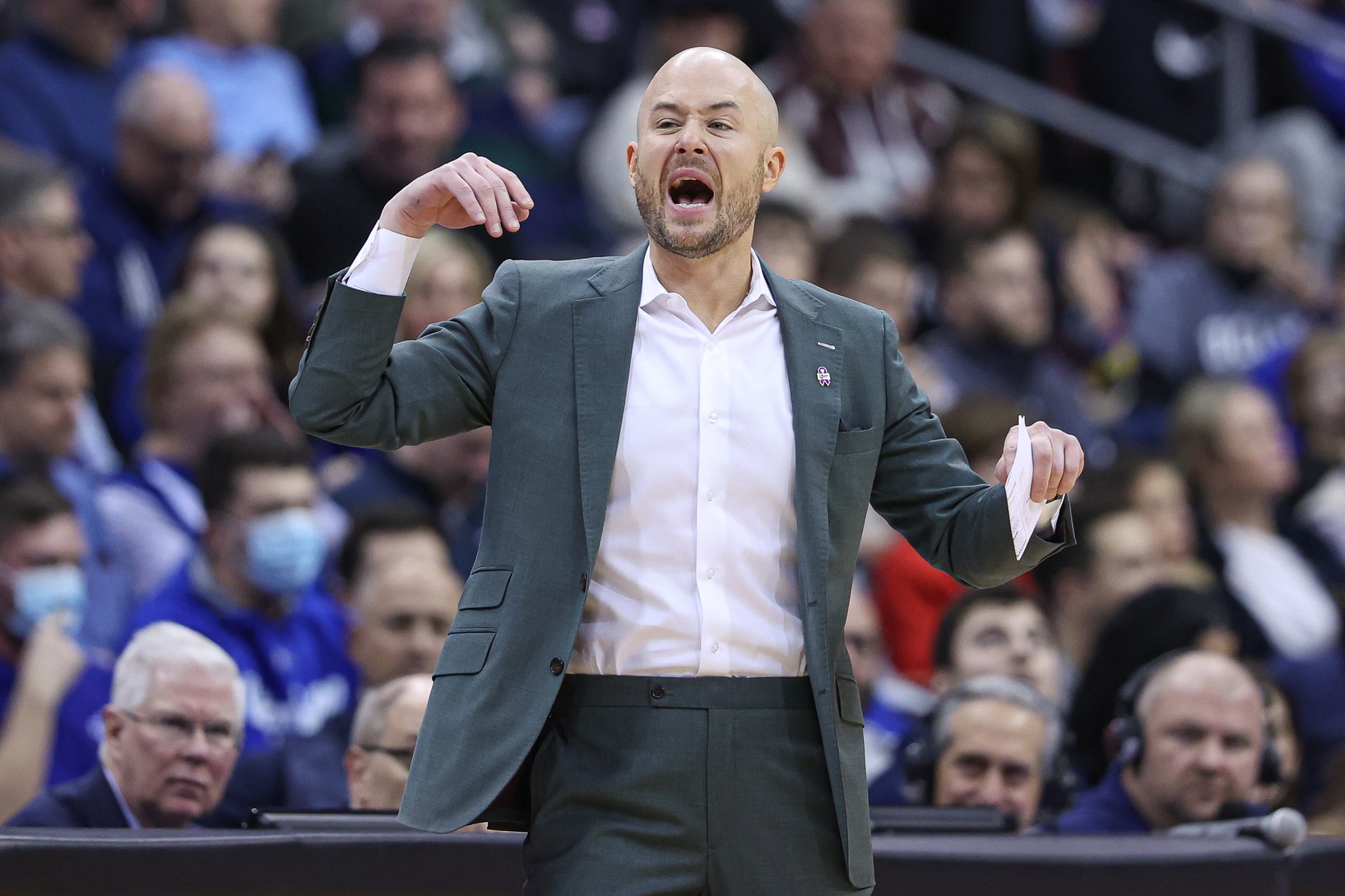 Connecticut Huskies assistant coach Luke Murray reacts during the first half against the Seton Hall Pirates at Prudential Center.