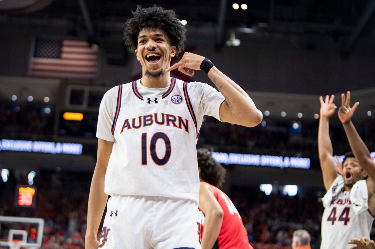 Auburn Tigers forward Chad Baker-Mazara (10) celebrates his three-pointer as Auburn Tigers take on Georgia Bulldogs