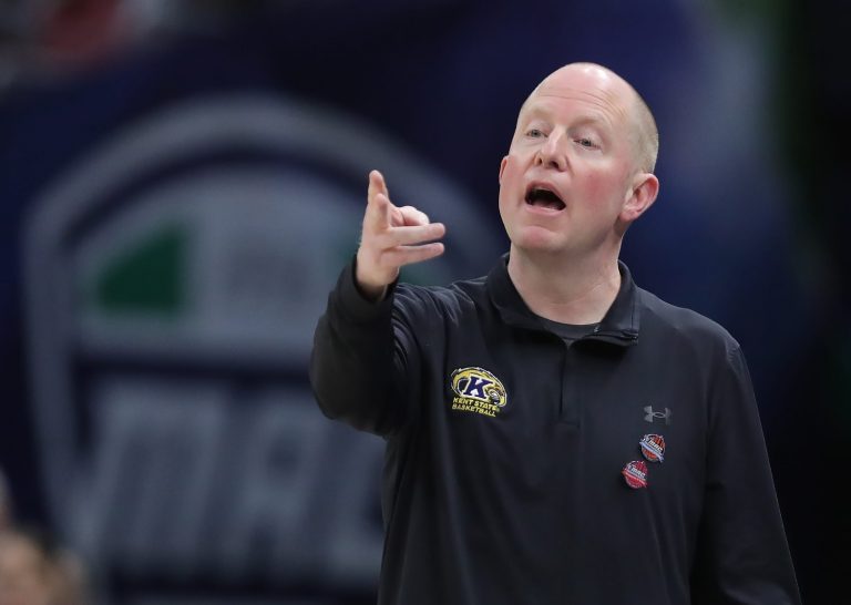Kent State Golden Flashes coach Rob Senderoff works the sideline during the first half of a Mid-American Conference Tournament