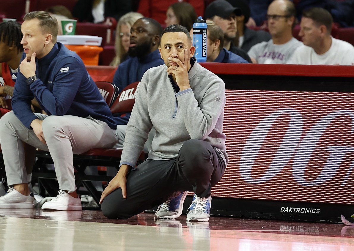 South Alabama Jaguars head coach Richie Riley during the second half against the Oklahoma Sooners at Lloyd Noble Center. Oklahoma won 64-60.