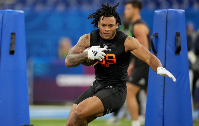 North Carolina running back Omarion Hampton (RB09) during the 2025 NFL Combine at Lucas Oil Stadium.