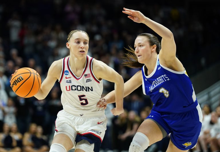 UConn Huskies guard Paige Bueckers (5) drives the ball against South Dakota State Jackrabbits guard Madison Mathiowetz (3) in the first half at Harry A. Gampel Pavilion.