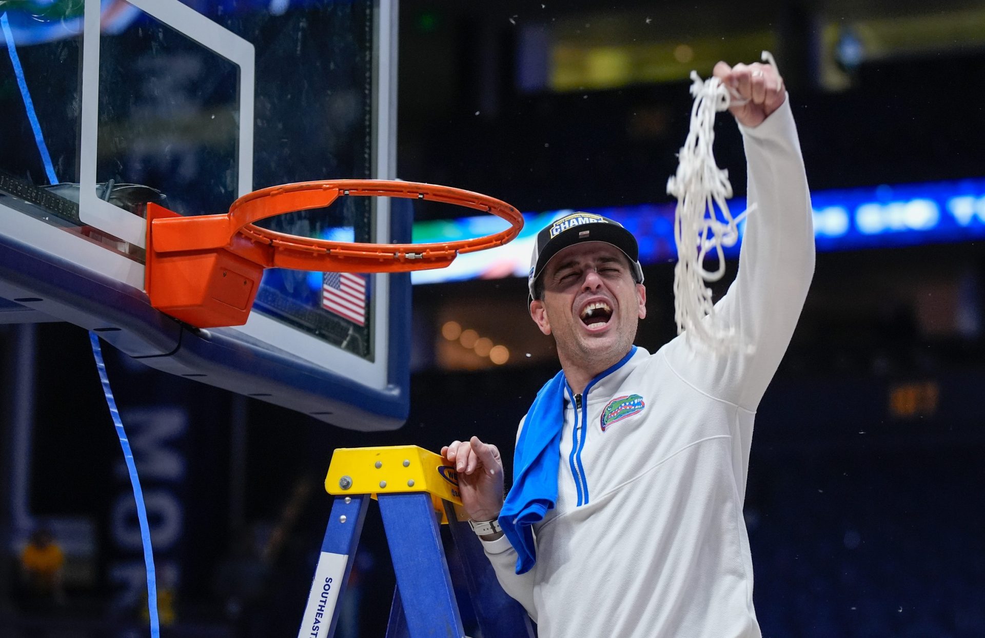 Florida head coach Todd Golden celebrates their win over Tennessee after the Southeastern Conference tournament championship