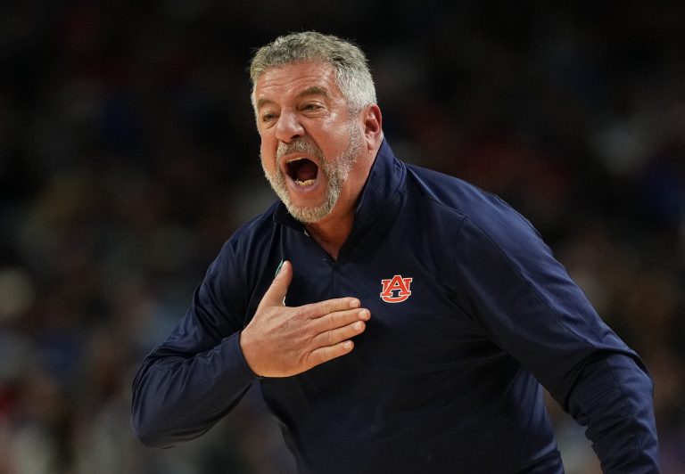 Auburn Tigers head coach Bruce Pearl reacts after a play against the Florida Gators during the second half in the semifinals of the men's Final Four of the 2025 NCAA Tournament at the Alamodome.
