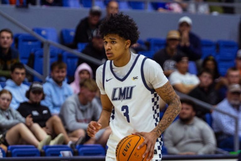 '46% from Three'-- Auburn Fans Marvel at Newest Commit 6'8" Freshman Small Forward's Shooting Prowess