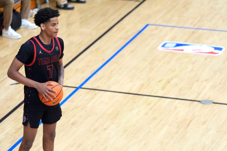 Team Melo's Kiyan Anthony (7), son of NBA star Carmelo Anthony, looks to pass during the Team Melo and Georgia Stars game at the Nike Peach Jam at Riverview Park Activities Center. The Georgia Stars won 64-63.