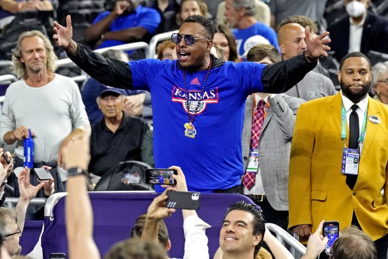 Kansas Jayhawks former player Paul Pierce cheers before the game between the Kansas Jayhawks and the North Carolina Tar Heels during the 2022 NCAA men's basketball tournament Final Four championship game at Caesars Superdome.