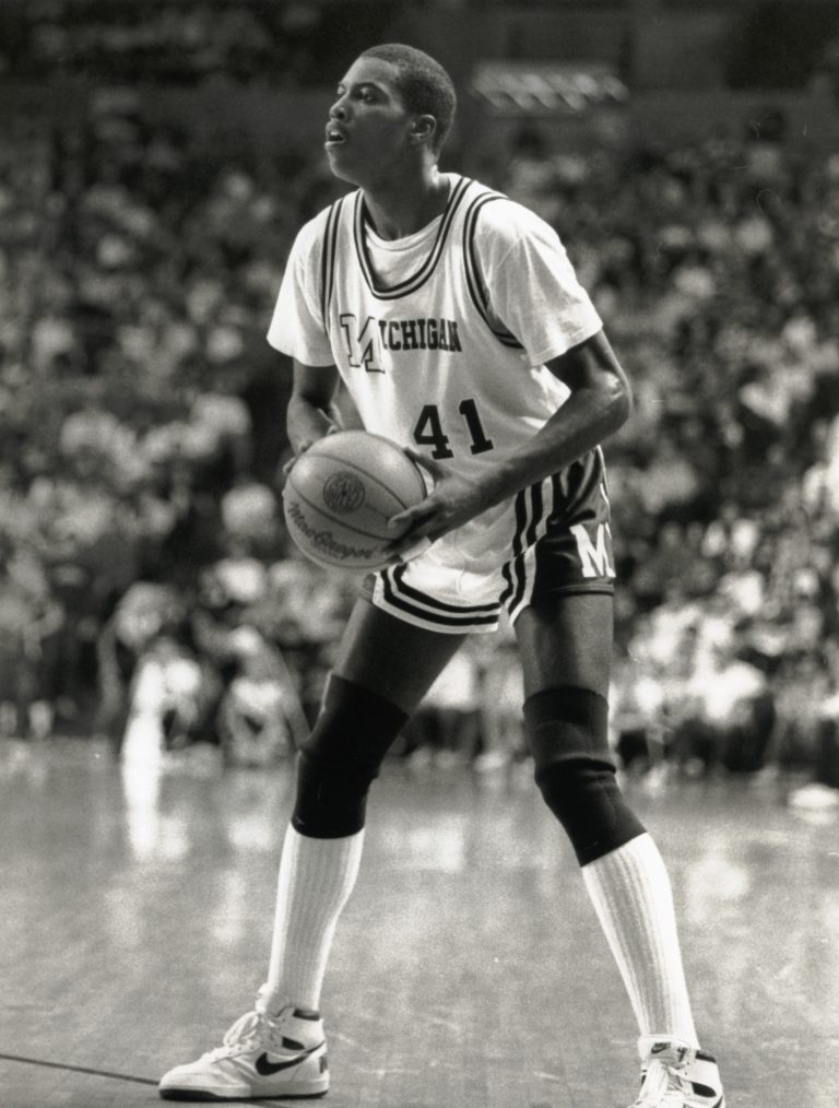 Michigan Wolverines forward Glen Rice (41) during the 1988 west regionals.