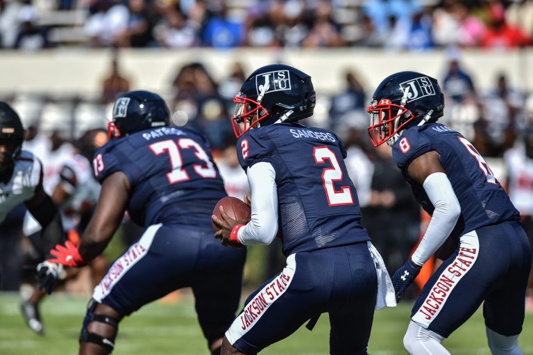 How Many 2025 NFL Draft Picks Were Transfers? Analyzing Every Player Pick’s Starting College Team
