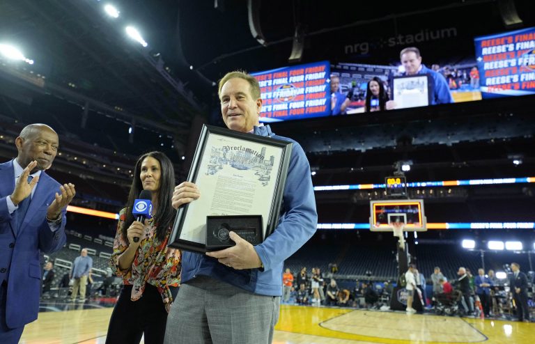 Jim Nantz, a staple at March Madness for more decades, will be cheering on his beloved alma mater, Houston, this weekend. Who are his three children?