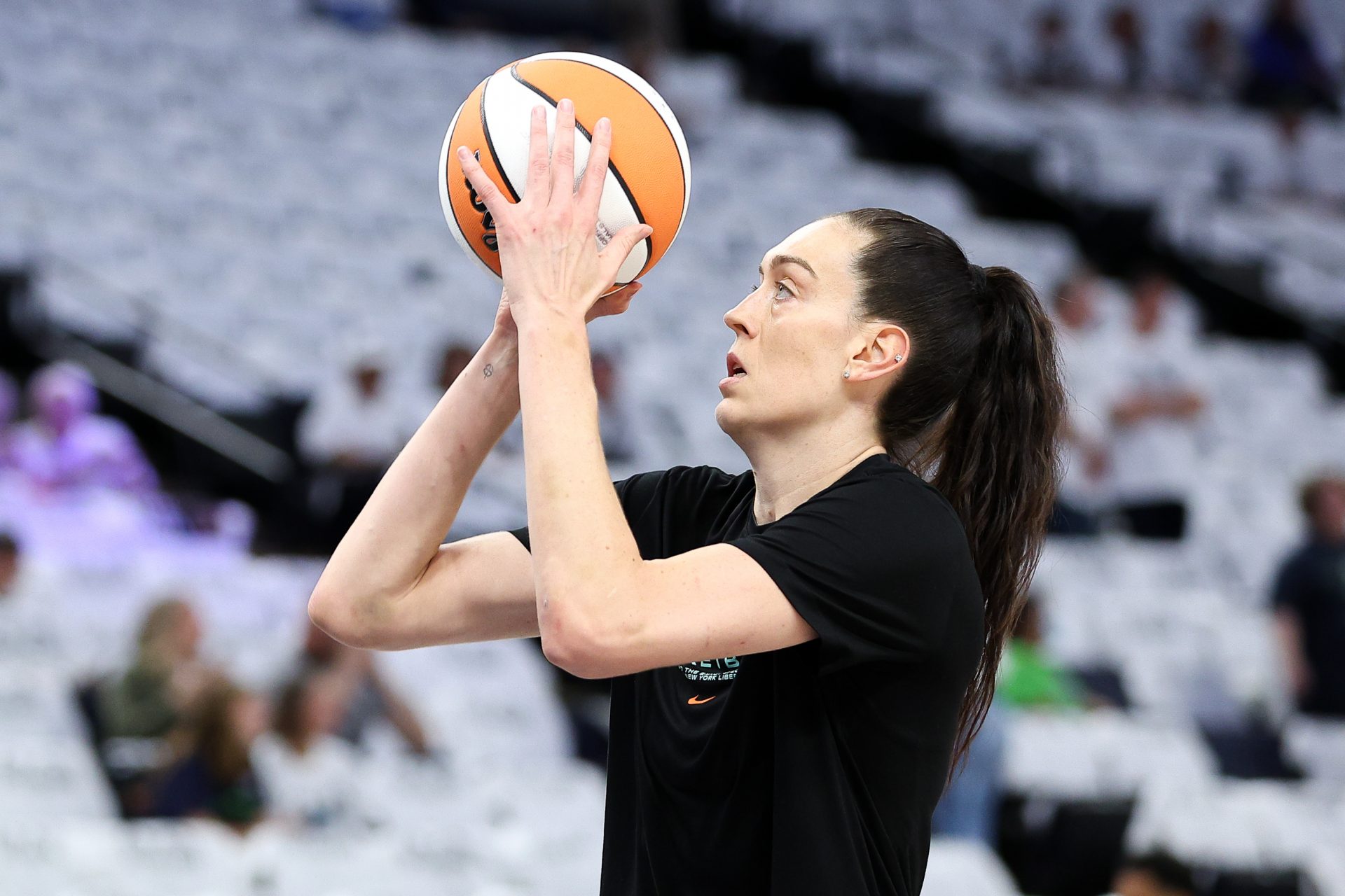 New York Liberty forward Breanna Stewart (30) warms up before game four of the 2024 WNBA Finals against the Minnesota Lynx at Target Center.