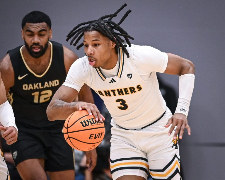 UW-Milwaukee Panthers forward Jamichael Stillwell (3) brings the ball up court against the Oakland Golden Grizzlies in a Horizon League quarterfinal Thursday, March 6, 2025, at the Klotsche Center in Milwaukee, Wisconsin.