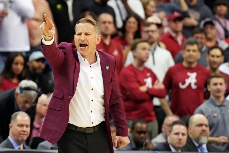 Alabama Crimson Tide head coach Nate Oats calls to his team during the first half against the Duke Blue Devils in the East Regional final of the 2025 NCAA tournament at Prudential Center.