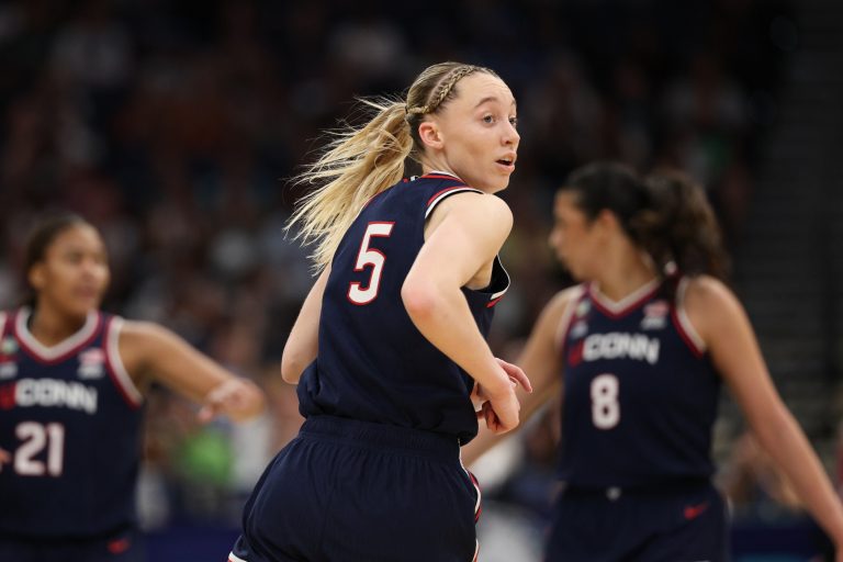 Connecticut Huskies guard Paige Bueckers (5) reacts during the third quarter in a semifinal of the women's 2025 NCAA tournament against the UCLA Bruins at Amalie Arena.