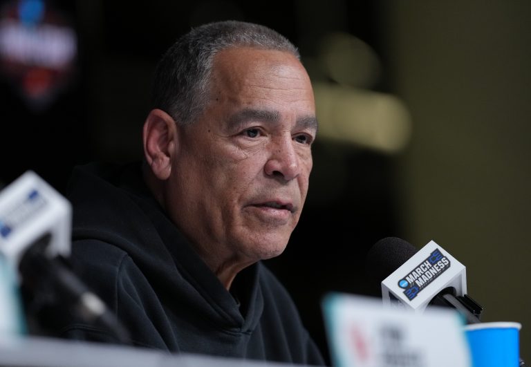 Who raised Kelvin Sampson, the Houston Cougars head coach who rebuilt a historic program? His background is perhaps just as historic.