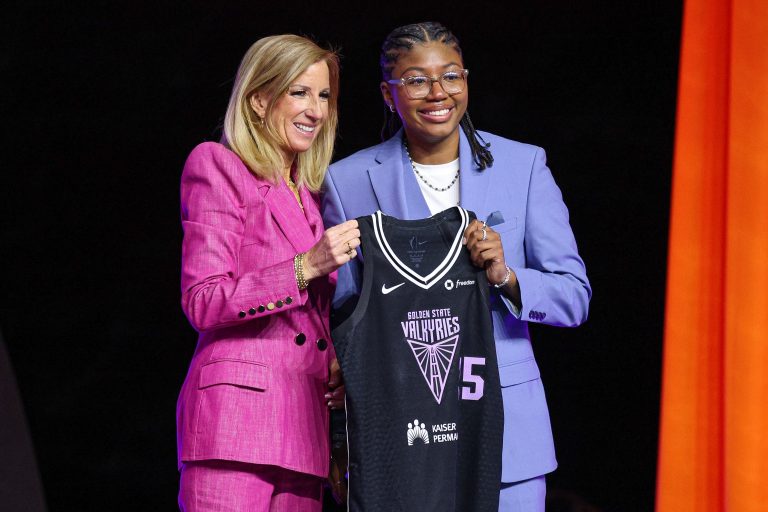 Shyanne Sellers' plummeted to No. 17 in the 2025 WNBA Draft, sparking outrage as fans call her drop “beyond disrespectful.”