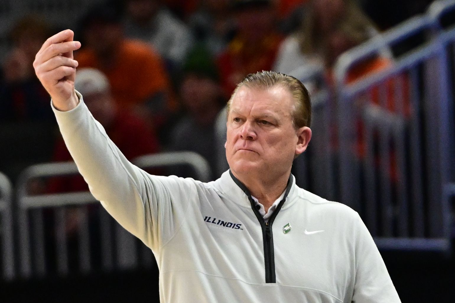 Illinois Fighting Illini head coach Brad Underwood reacts during the first half in the second round of the NCAA Tournament against the Kentucky Wildcats at Fiserv Forum.