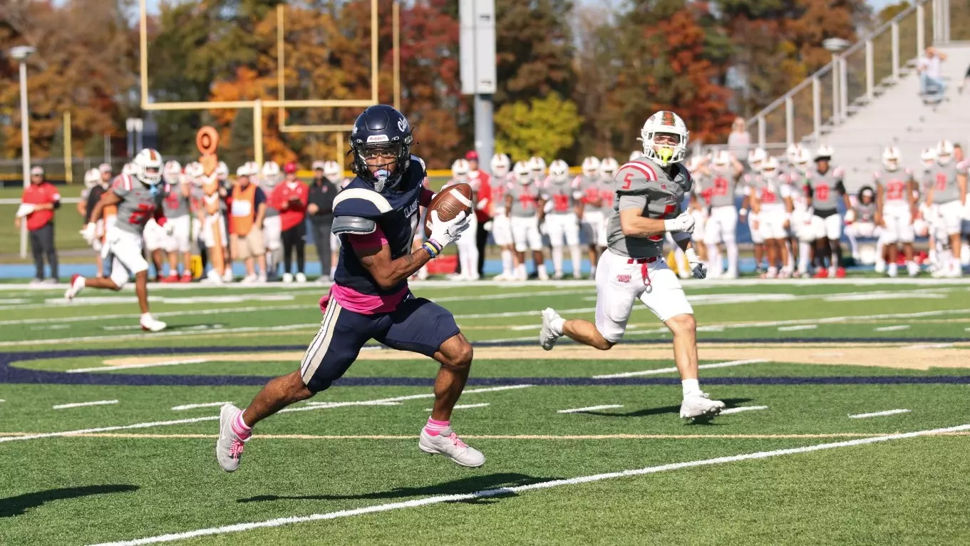 Powerful D-II WR Trevon Tate Attracting Power Four Attention in Transfer Portal
