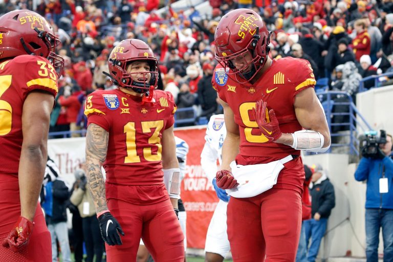 ‘It’s Different’ — Iowa State OC Jake Waters Explains Life Without Jayden Higgins, Jaylin Noel