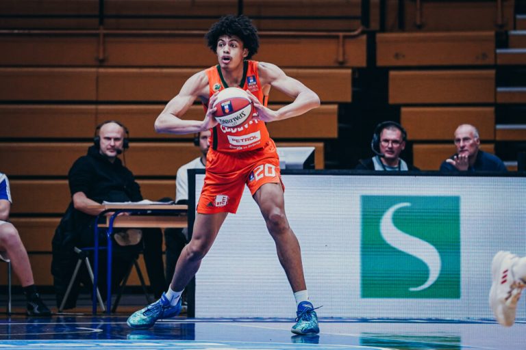 French Center Joan Beringer Projected Top 20 Pick Declares For The NBA Draft: 5 Possible Landing Spots